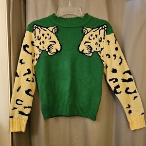 Angashion Green Crewneck Sweater with Cream Leopard-Print Sleeves Medium